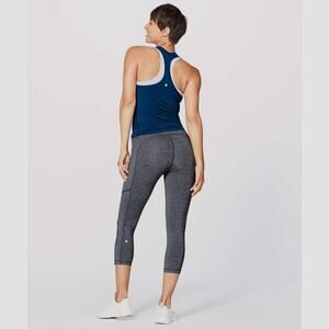 Lululemon Luxtreme Gray Cropped Leggings size 6